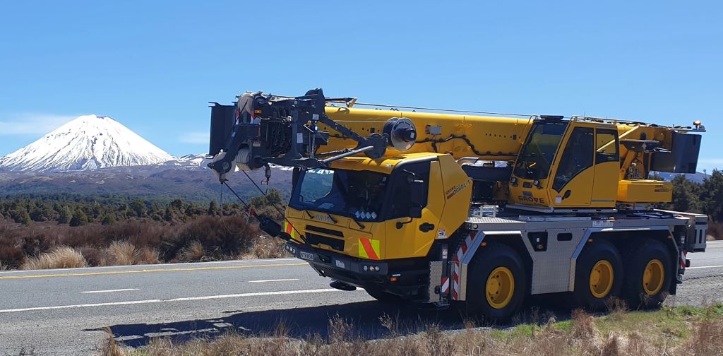 2021-12-08 08_47_21-Crane hire Nelson _ Adam's Crane _ Lifting 1024